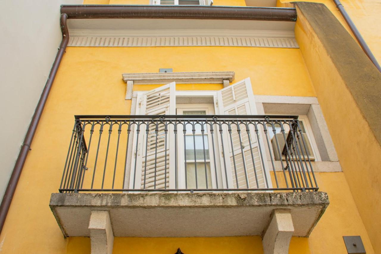Hotel capitelli Trieste Esterno foto